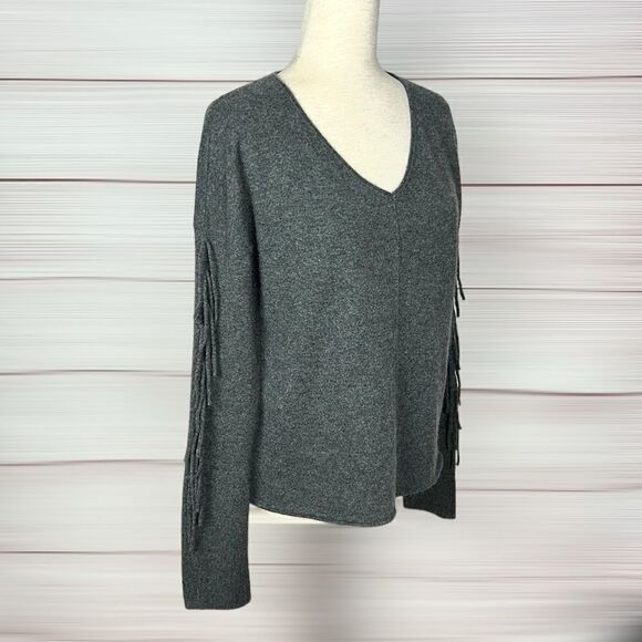 RAFFI Cashmere V-Neck Fringe Sleeve Boho Sweater Iron Gray Short Boxy Style M - Picture 4 of 10